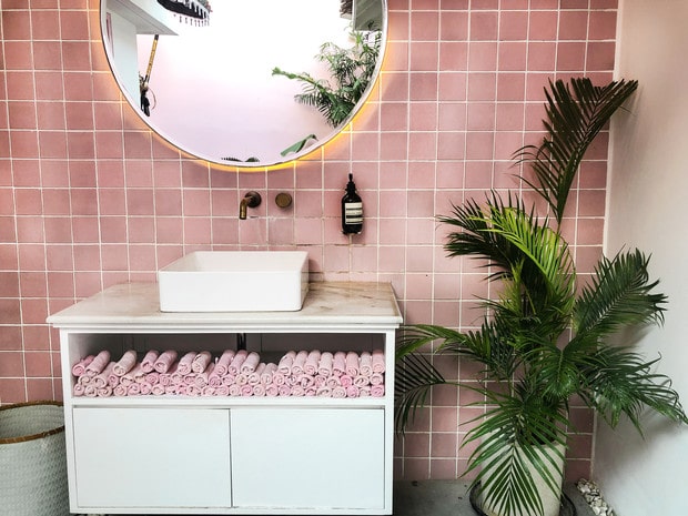 LOS COLORES TENDENCIA PARA EL 2022 - SOS ASISTENCIA Color rosa para decorar en el 2022