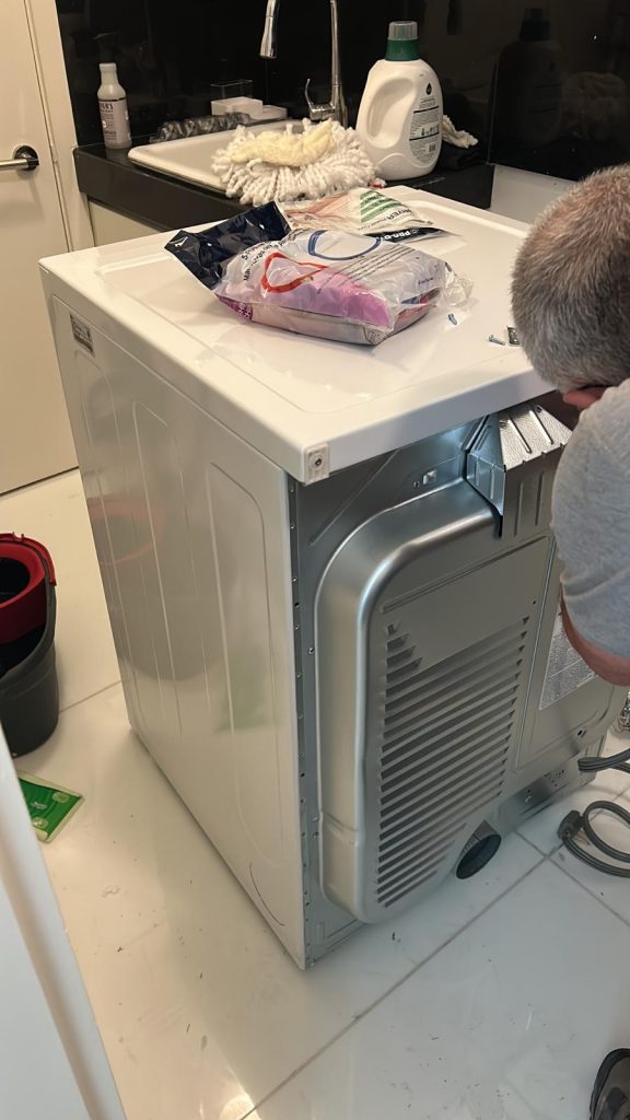 AÑO NUEVO, VIDA NUEVA: CÓMO RENOVAR TU HOGAR Y EMPEZAR EL AÑO CON ESPACIOS QUE SE SIENTAN COMO NUEVOS - SOS ASISTENCIA PHOTO 2025 02 28 15 10 40